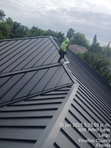 Metal roof winter installation dec2025